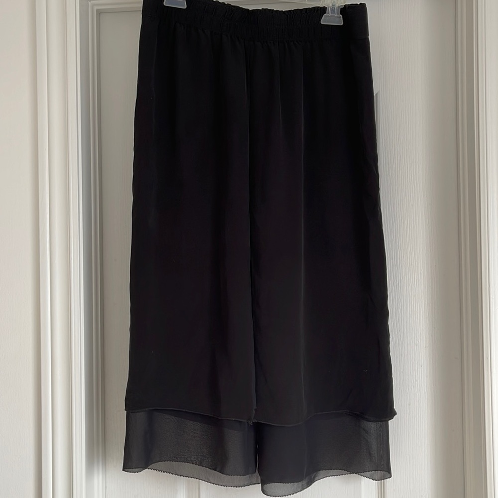 Aritzia | T. Babaton 100% Silk Skirt
